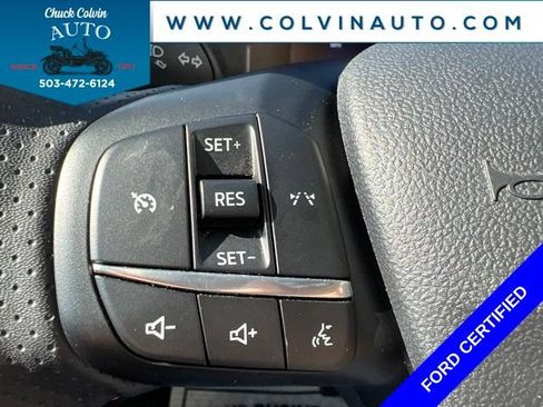 Certified 2025 Ford Escape ST-Line Select AWD/4WD image 20
