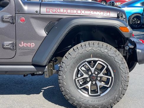 New 2026 Jeep Wrangler Unlimited Rubicon AWD/4WD image 7