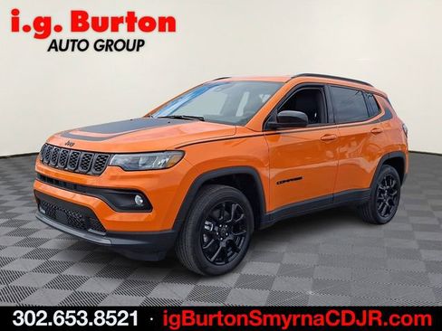 New 2026 Jeep Compass Latitude image 2