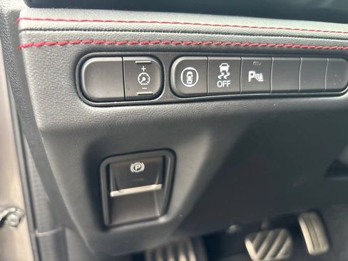 Used 2022 Acura MDX A-Spec AWD/4WD image 25