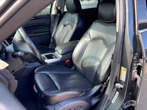 Used 2014 Cadillac SRX Performance image 7