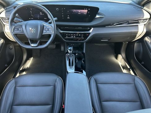 Used 2025 Buick Envista Avenir FWD image 21