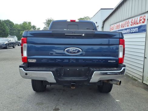Used 2017 Ford F250 Lariat w/ Lariat Ultimate Package AWD/4WD image 4