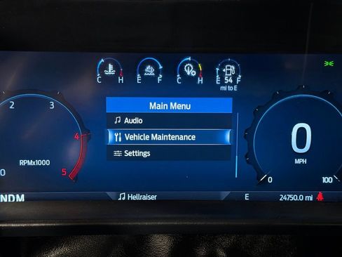 Used 2025 Ford F250 Lariat AWD/4WD image 13