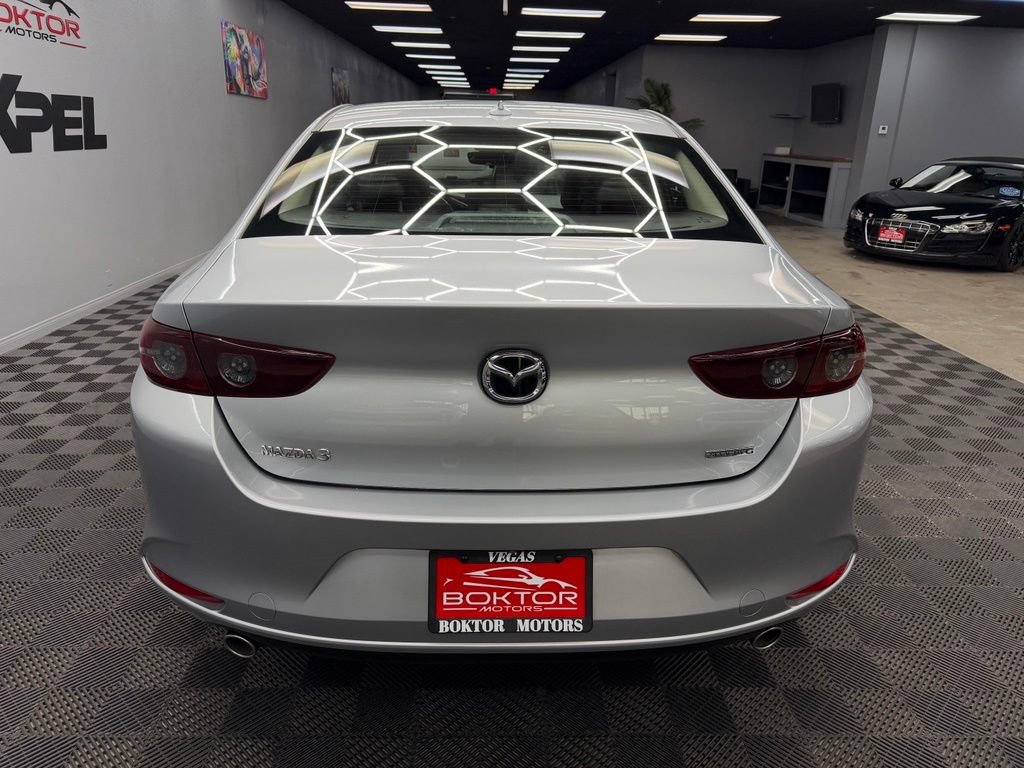 Used 2020 MAZDA MAZDA3 Sedan w/ Preferred Package FWD image 13