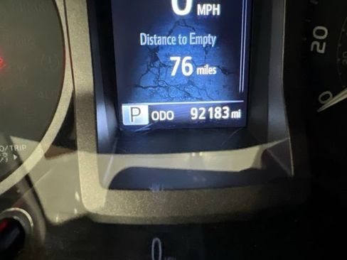 Used 2018 Toyota Tacoma TRD Off-Road w/ Technology Package AWD/4WD image 29