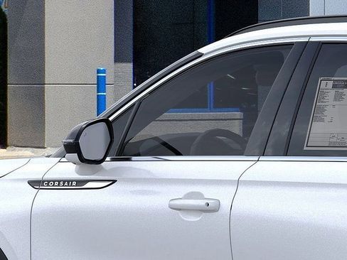 New 2026 Lincoln Corsair Premiere image 20