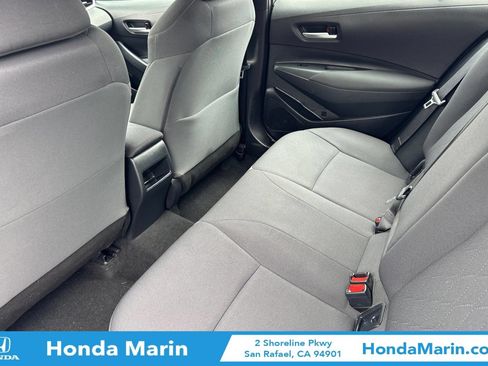Used 2020 Toyota Corolla LE FWD image 15