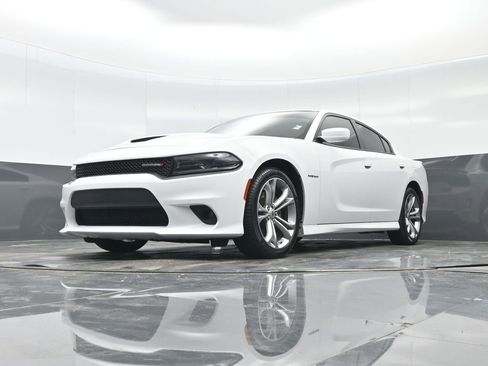 Used 2022 Dodge Charger R/T RWD image 31
