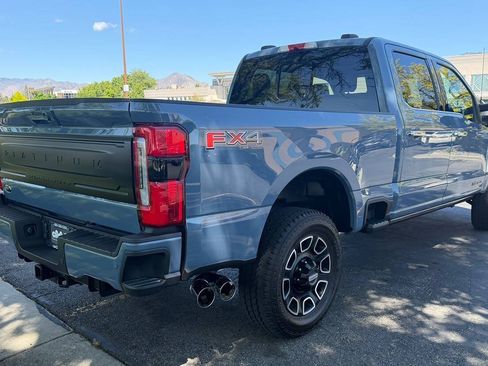 Used 2023 Ford F350 Platinum AWD/4WD image 11