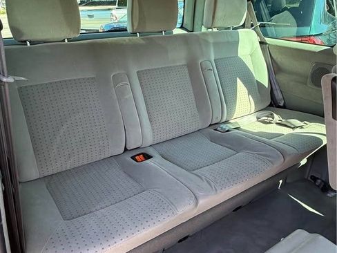 Used 2003 Volkswagen Eurovan GLS FWD image 9
