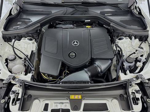 New 2026 Mercedes-Benz GLC 300 image 10