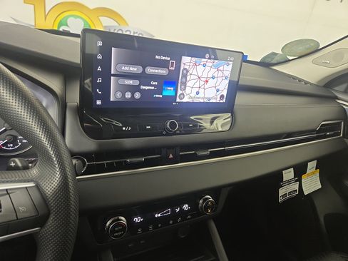 New 2026 Mitsubishi Outlander ES image 21