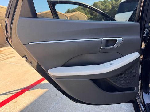 Used 2023 Hyundai Sonata SEL w/ Convenience Package FWD image 24