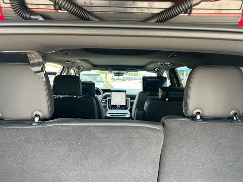 New 2026 GMC Yukon Elevation w/ Elevation Premium Package AWD/4WD image 35