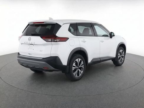Used 2023 Nissan Rogue SV FWD image 6