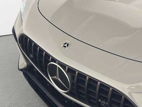 Used 2022 Mercedes-Benz SL 63 AMG 4MATIC w/ AMG Aerodynamic Package image 11