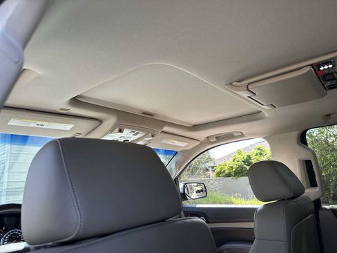 Used 2016 Chevrolet Tahoe LTZ RWD image 17