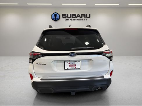Used 2025 Subaru Forester Limited w/ Popular Package #1 AWD/4WD image 4