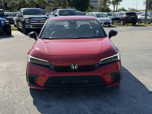 Used 2023 Honda Civic Sport image 3