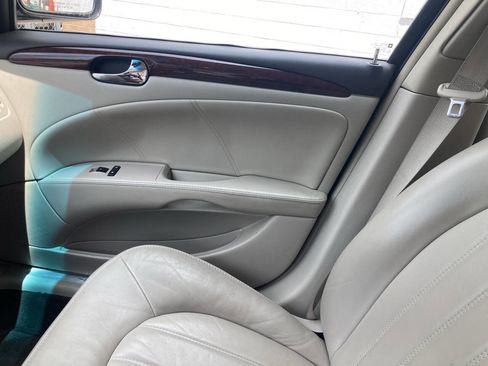 Used 2008 Buick Lucerne CXL w/ Driver Confidence Package FWD image 12