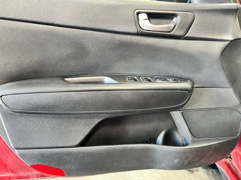 Used 2020 Kia Optima SE FWD image 21
