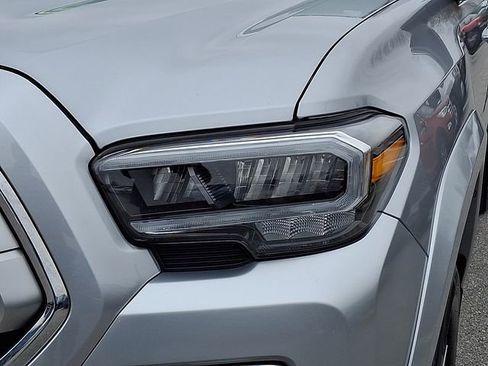 Certified 2023 Toyota Tacoma Limited image 9