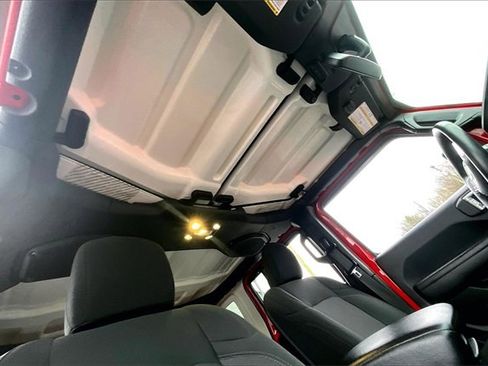 Used 2021 Jeep Wrangler Unlimited Willys image 17