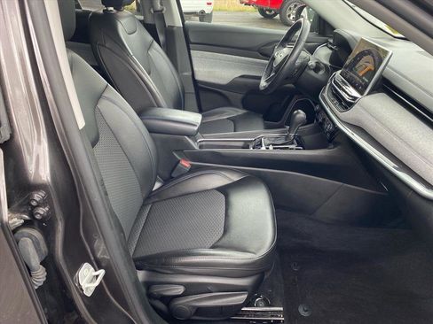Used 2022 Jeep Compass Latitude w/ Convenience Group AWD/4WD image 27