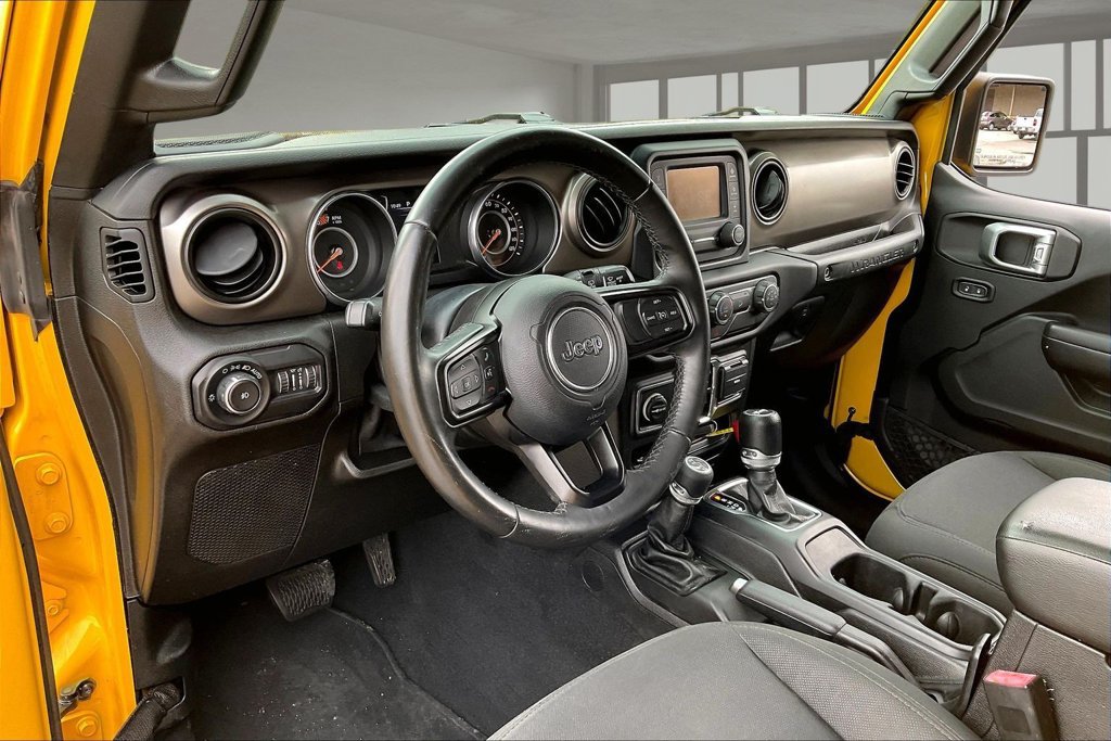 Used 2019 Jeep Wrangler Unlimited Sport S AWD/4WD image 16