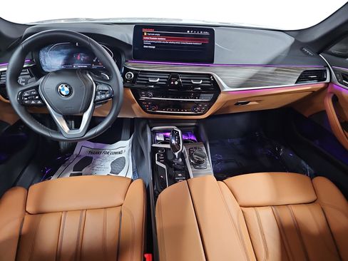 Certified 2023 BMW 530i w/ Executive Package image 10