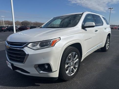 Used 2021 Chevrolet Traverse Premier w/ LPO, Floor Liner Package image 4