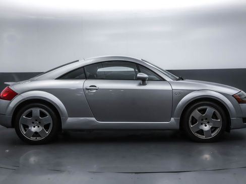 Used 2001 Audi TT 1.8T AWD/4WD image 2