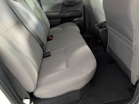 Used 2022 Toyota Tacoma SR AWD/4WD image 27
