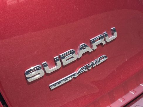 Used 2022 Subaru Ascent Limited w/ Technology Package image 12