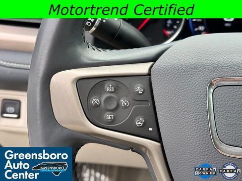 Used 2022 GMC Acadia Denali w/ Denali Technology Package AWD/4WD image 16