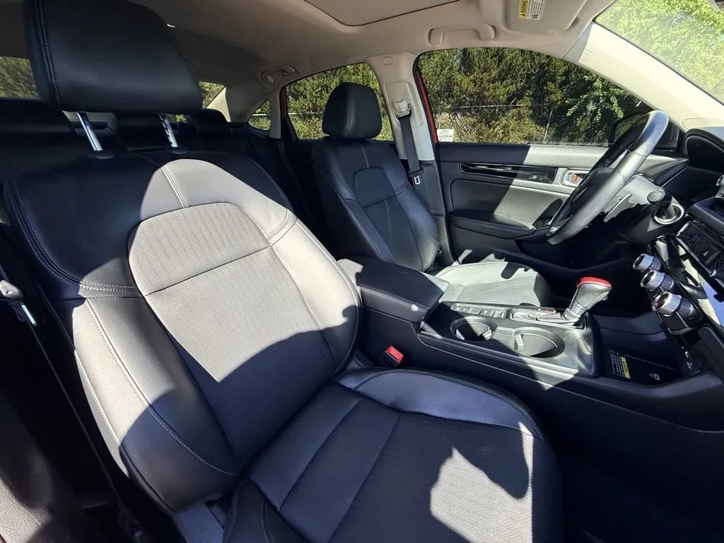 Used 2022 Honda Civic Touring image 19
