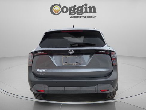 New 2026 Nissan Kicks SV FWD image 5