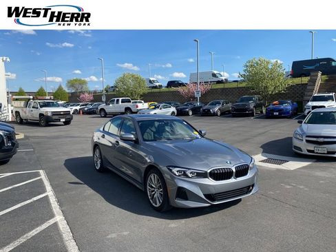Used 2023 BMW 330i xDrive Sedan w/ Premium Package AWD/4WD image 1