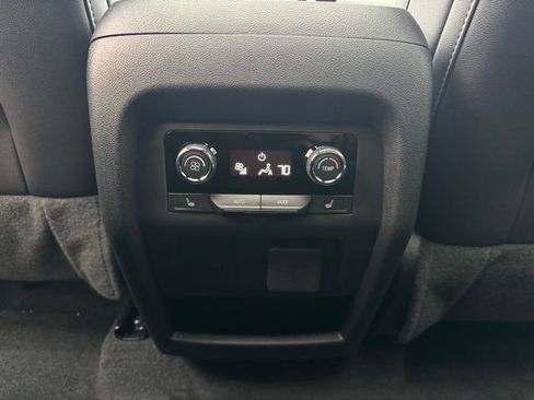 Used 2025 Chevrolet Traverse High Country w/ LPO, Floor Liner Package image 9