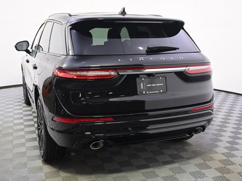 New 2026 Lincoln Corsair Premiere image 4