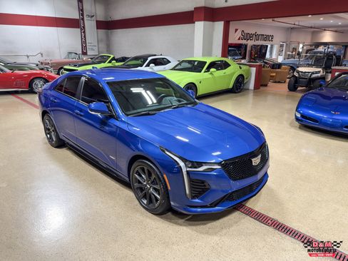 Used 2023 Cadillac CT4 V w/ Navigation Package image 57