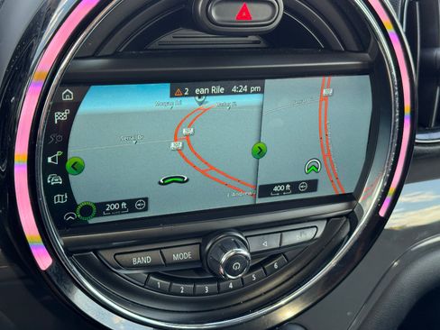 Used 2018 MINI Cooper Countryman FWD image 19