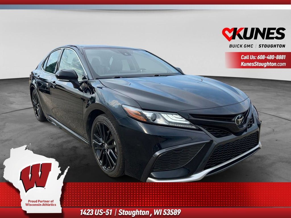 Used 2024 Toyota Camry XSE FWD image 1