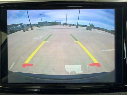 Used 2023 Chrysler Pacifica Limited FWD image 23