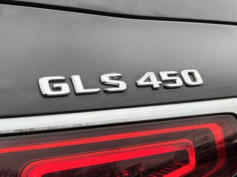 Certified 2023 Mercedes-Benz GLS 450 4MATIC image 30