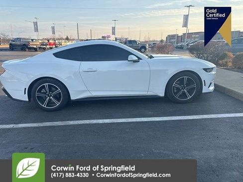 Used 2024 Ford Mustang Premium image 6