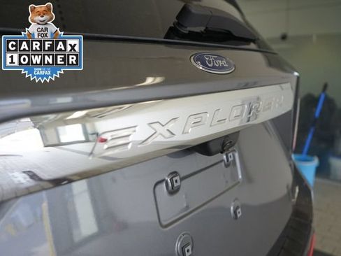 Certified 2022 Ford Explorer XLT AWD/4WD image 13