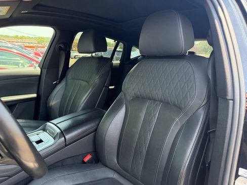 Used 2022 BMW X6 M50i w/ Premium Enhanced Package AWD/4WD image 16