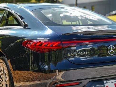 Used 2022 Mercedes-Benz EQS 450+ Sedan image 15